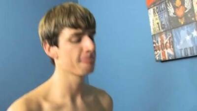 Aussie straight gay sex Nathan Stratus ordered a thick packa - nvdvid.com