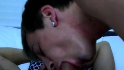 Light skin men feet gay Cum Drenched Feet To Lick! - nvdvid.com